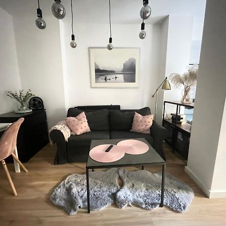 ורשה Garden Place Apartment מראה חיצוני תמונה